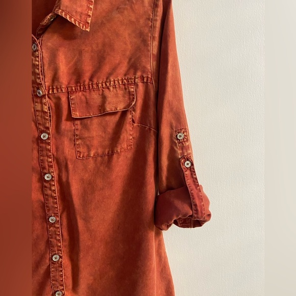 Soft surroundings button front shirt burnt Orange lyocell Medium - Picture 4 of 8